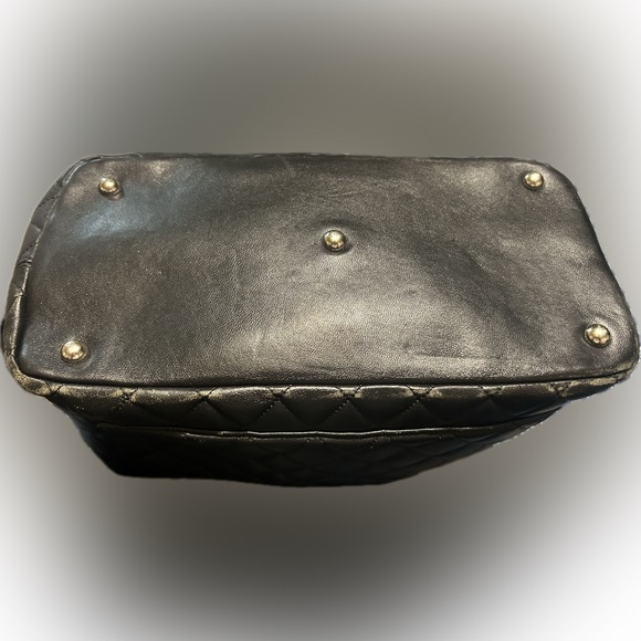 Chanel Cambon Tote Handbag Black Quilted Leather - Picture 13 of 16